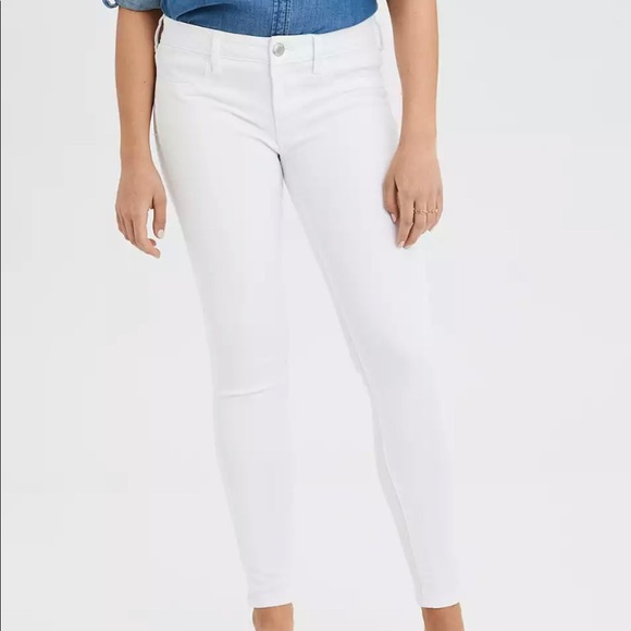 American Eagle Outfitters Denim - American Eagle White Super Stretch Jeggings